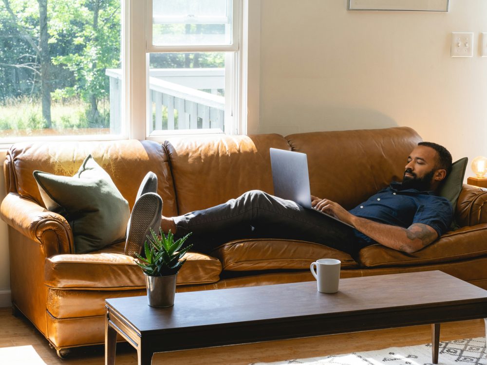 clay-banks-fQC9ocDeg2c-unsplash